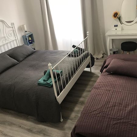 Dede'S Home Trieste Bagian luar foto