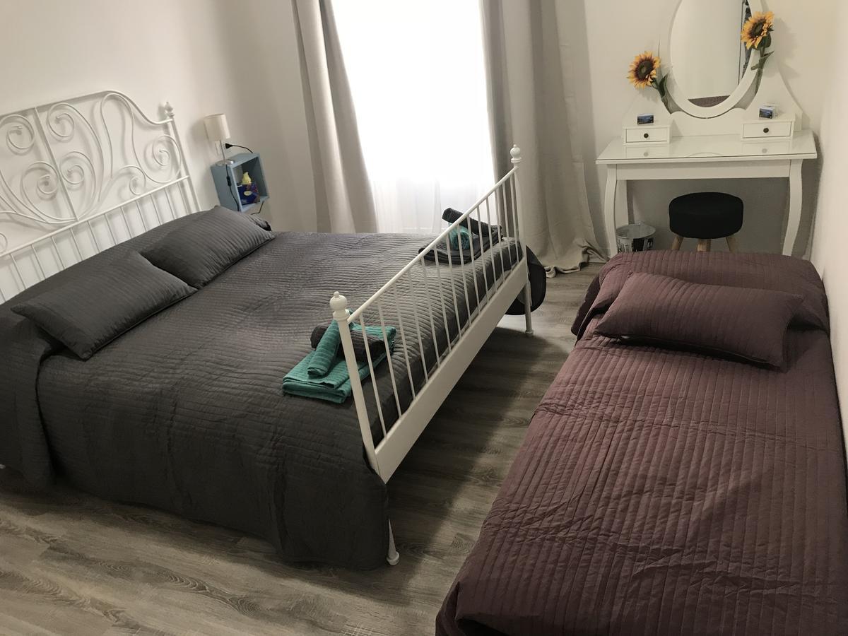 Dede'S Home Trieste Bagian luar foto